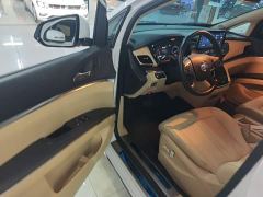 Buick GL8 Facelift Land Executive Cabin Luxury - фото 15