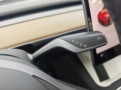 Tesla Model Y Long Range All-Wheel Drive - ფოტო 13