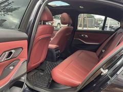 BMW 3 Series 325i M Sport Night Edition Package - ფოტო 4