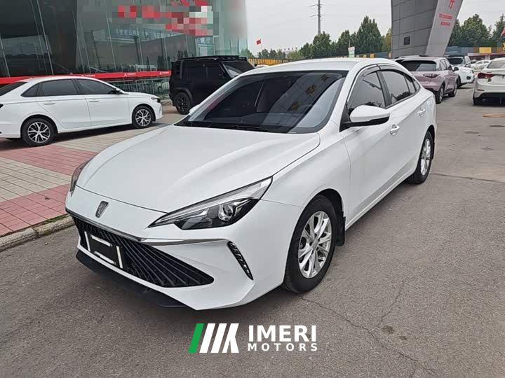 SAIC MG i5 1.5L Manual Comfort Edition
