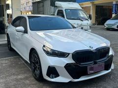 BMW 5 Series 530Li Luxury M Sport Package - фото 2