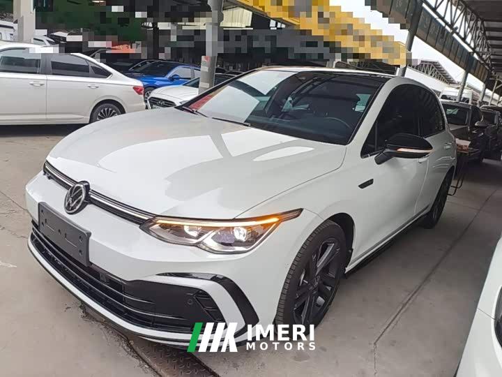 Volkswagen Golf 280TSI DSG R-Line - автомобиль из Китая