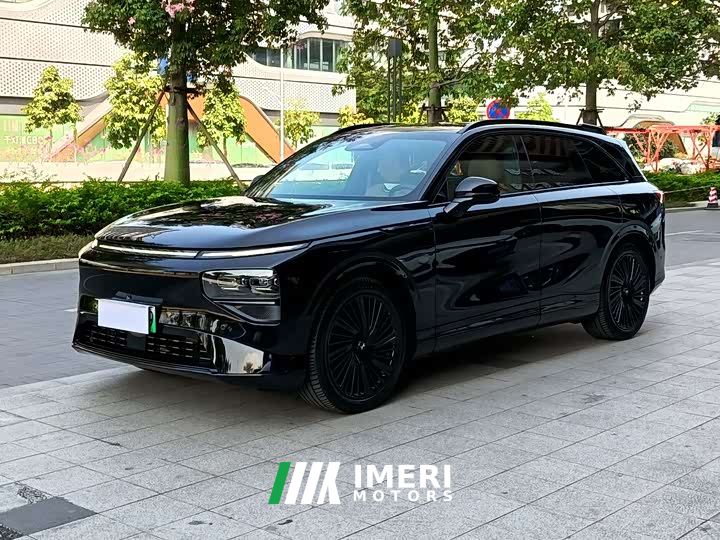 XPeng G9 725 Ultra-Long Range Max - автомобиль из Китая