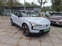 Volvo EX30 Rear-Wheel Drive Long Range Plus - ფოტო 3