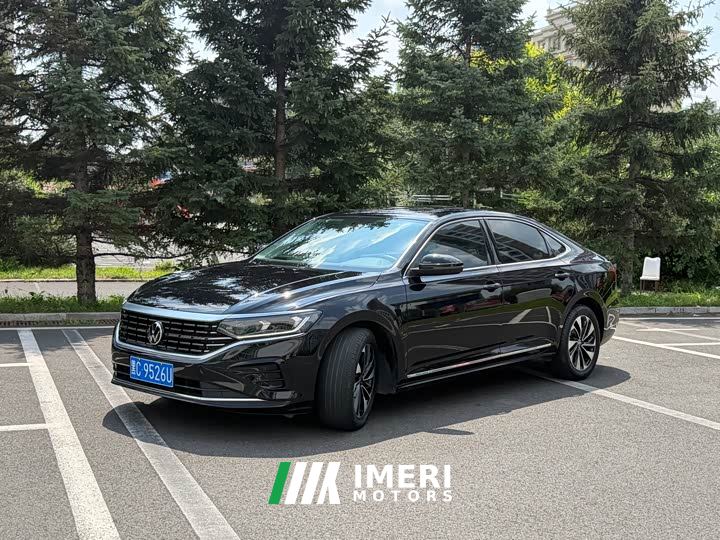 Volkswagen Passat 280TSI Elite - ავტომობილი ჩინეთიდან