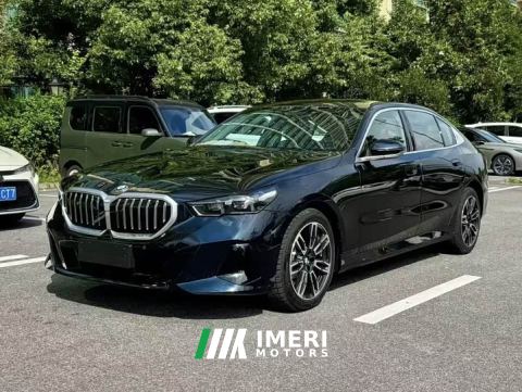 2026 BMW 5 Series Facelift 525Li M Sport Package - ავტომობილი ჩინეთიდან