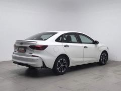 Chevrolet Cruze 1.3T Mild Hybrid Automatic Premium Edition - фото 2