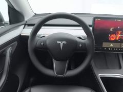 Tesla Model Y Rear-Wheel Drive - photo 15