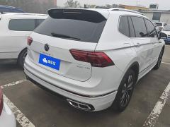 Volkswagen Tiguan L 330TSI Automatic FWD R-Line Comfort Edition - photo 3