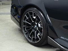 BMW M5 New Energy M5 - фото 10