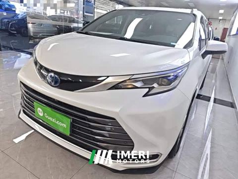 2022 Toyota Sienna 2.5L Hybrid Premium Edition - ავტომობილი ჩინეთიდან