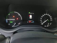 Toyota Sienna 2.5L Hybrid Premium Edition - photo 11