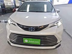 Toyota Sienna 2.5L Hybrid Premium Edition - photo 2