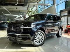 Lincoln Navigator 3.5T Presidential Edition - ფოტო 2