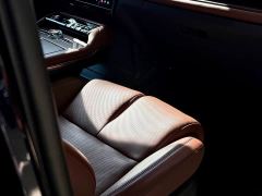 Lincoln Navigator 3.5T Presidential Edition - ფოტო 20