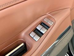 Lincoln Navigator 3.5T Presidential Edition - ფოტო 9