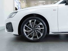 Audi A4L 40 TFSI Luxury Dynamic - ფოტო 9