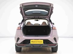 Lynk & Co 06 EM-P 126 Extended Range Halo - photo 10
