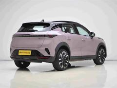 Lynk & Co 06 EM-P 126 Extended Range Halo - photo 6