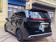 Denza D9 DM-i 980 Four-Wheel Drive Premium - фото 4