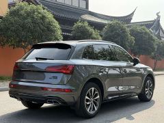 Audi Q5L 40T Luxury Dynamic - ფოტო 9