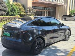 Tesla Model Y Rear-Wheel Drive - ფოტო 7