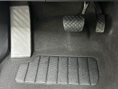 Volkswagen Taos 280TSI FWD Luxury Smart Connected Edition - фото 13