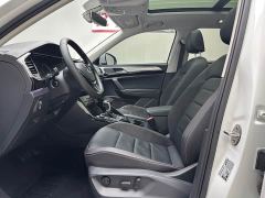 Volkswagen Taos 280TSI FWD Luxury Smart Connected Edition - фото 4