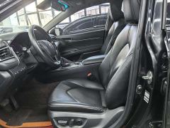 Toyota Camry 2.5G Luxury - фото 4