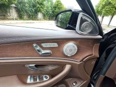 Mercedes-Benz E-Class E 300 L Luxury - photo 4