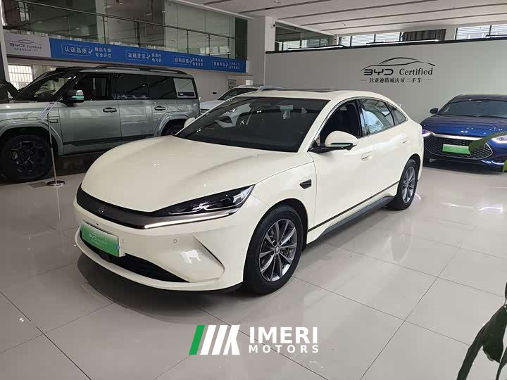 BYD Qin L EV 545KM Excellence Edition - car from China