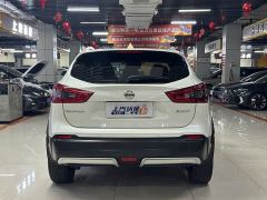 Nissan Qashqai 2.0L CVT XV Premium Luxury - фото 12