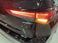 Toyota Highlander 2.5L Intelligent Hybrid AWD Luxury 7-Seater - фото 7