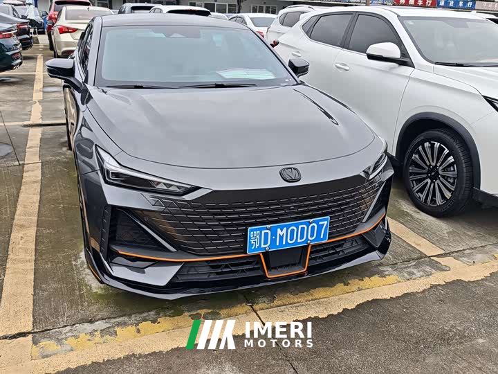 Changan UNI-V 1.5T Sport Edition - ავტომობილი ჩინეთიდან