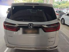 Honda Odyssey 2.0L e:HEV Luxury - фото 5