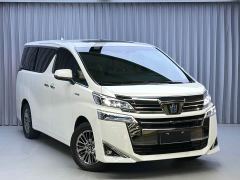 Toyota Vellfire Crown Hybrid 2.5L HV Luxury Edition - фото 3