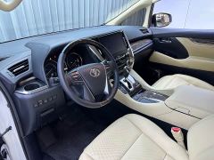Toyota Vellfire Crown Hybrid 2.5L HV Luxury Edition - фото 7