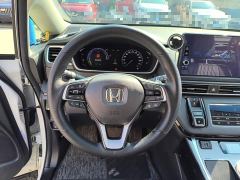 Honda Odyssey 2.0L e:HEV Luxury - ფოტო 10