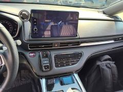Honda Odyssey 2.0L e:HEV Luxury - ფოტო 12