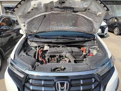 Honda Odyssey 2.0L e:HEV Luxury - ფოტო 19
