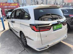 Honda Odyssey 2.0L e:HEV Luxury - ფოტო 4