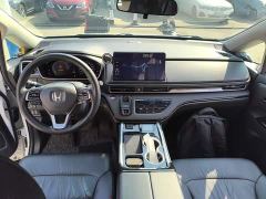 Honda Odyssey 2.0L e:HEV Luxury - ფოტო 9