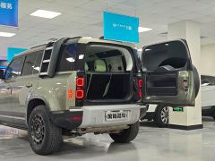 Land Rover Defender 110 3.0T P400 Edition - photo 11