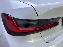 BMW 3 Series 325Li M Sport Package - ფოტო 11