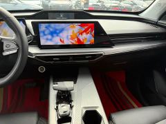 Changan Oushan Z6 Blue Whale 1.5T DCT Smart Edition - ფოტო 9