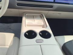 Li Auto i8 Standard Edition - ფოტო 16