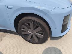 Li Auto i8 Standard Edition - ფოტო 6