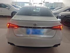 Toyota Avalon 2.0L Luxury - photo 5