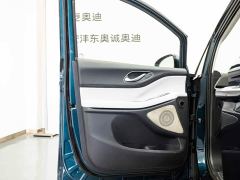 Voyah Lantu Dreamchaser PHEV AWD Flagship Kunpeng Edition - photo 6