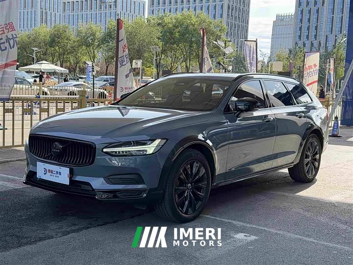 Volvo V90 Cross Country B5 AWD Intelligent Remote Edition
